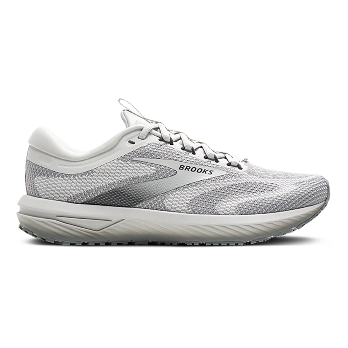 Brooks Revel 7