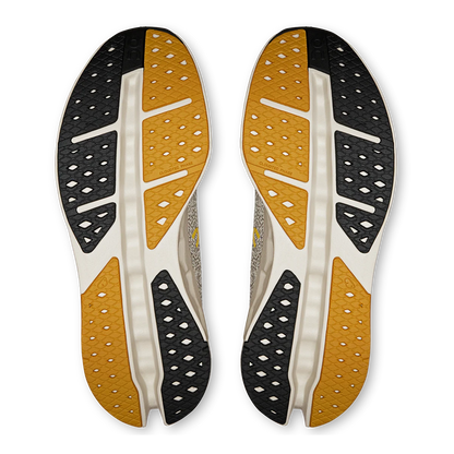ON Cloudsurfer Max