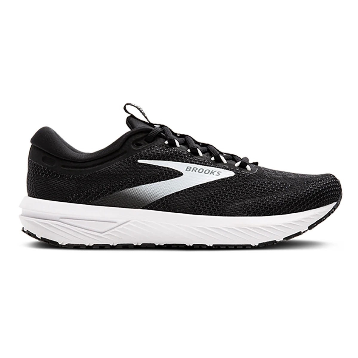 Brooks Revel 7