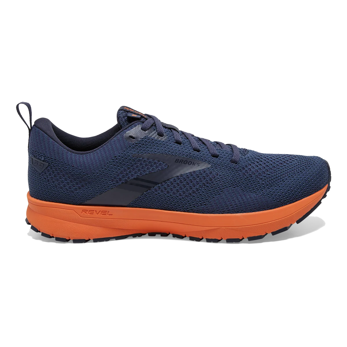 Brooks Revel 5