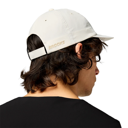 Brooks Movement Tech Hat