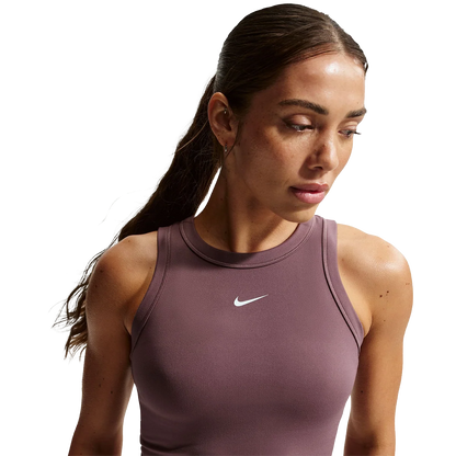 Nike One Fitted Dri Fit Crop Tank