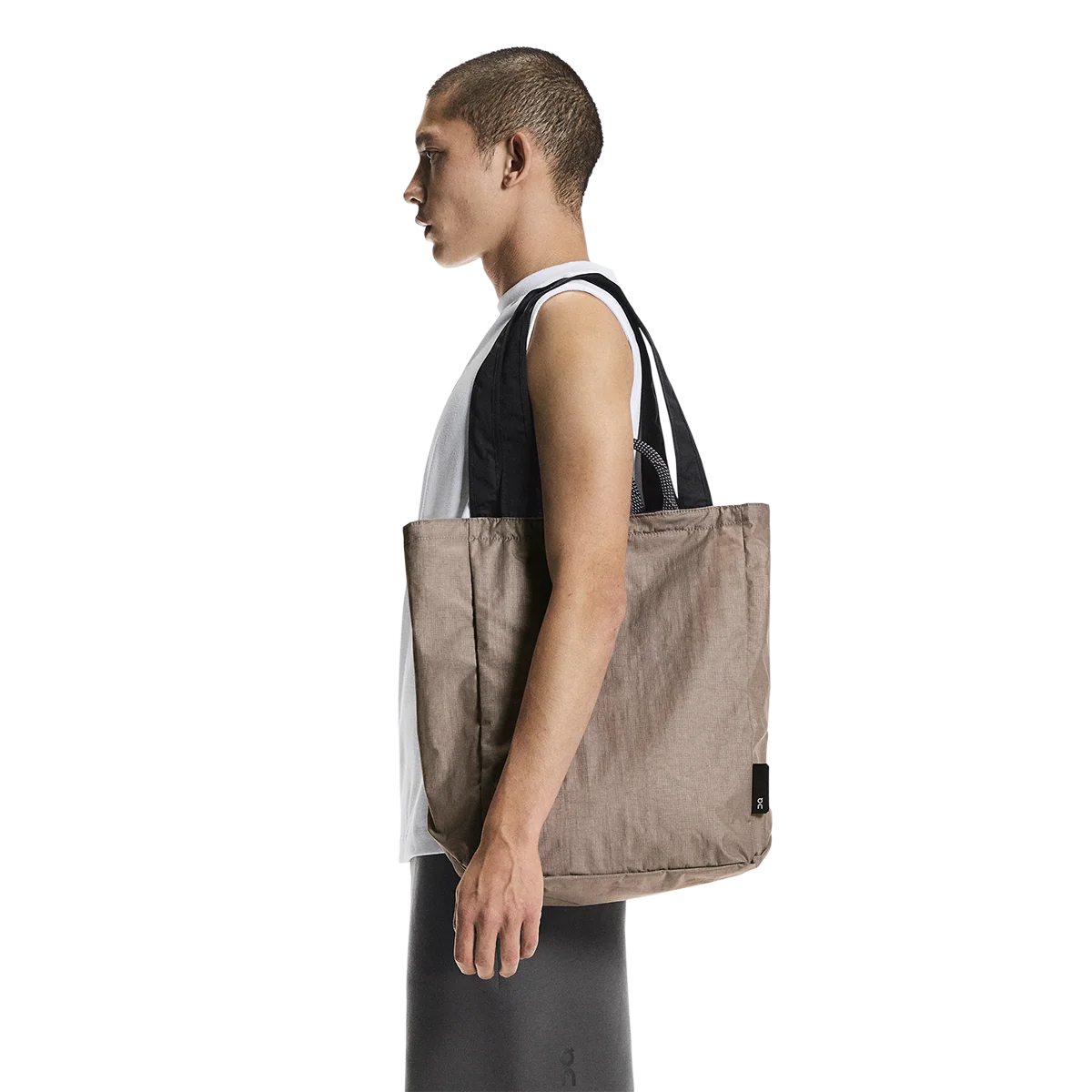 ON Tote Pack 25L