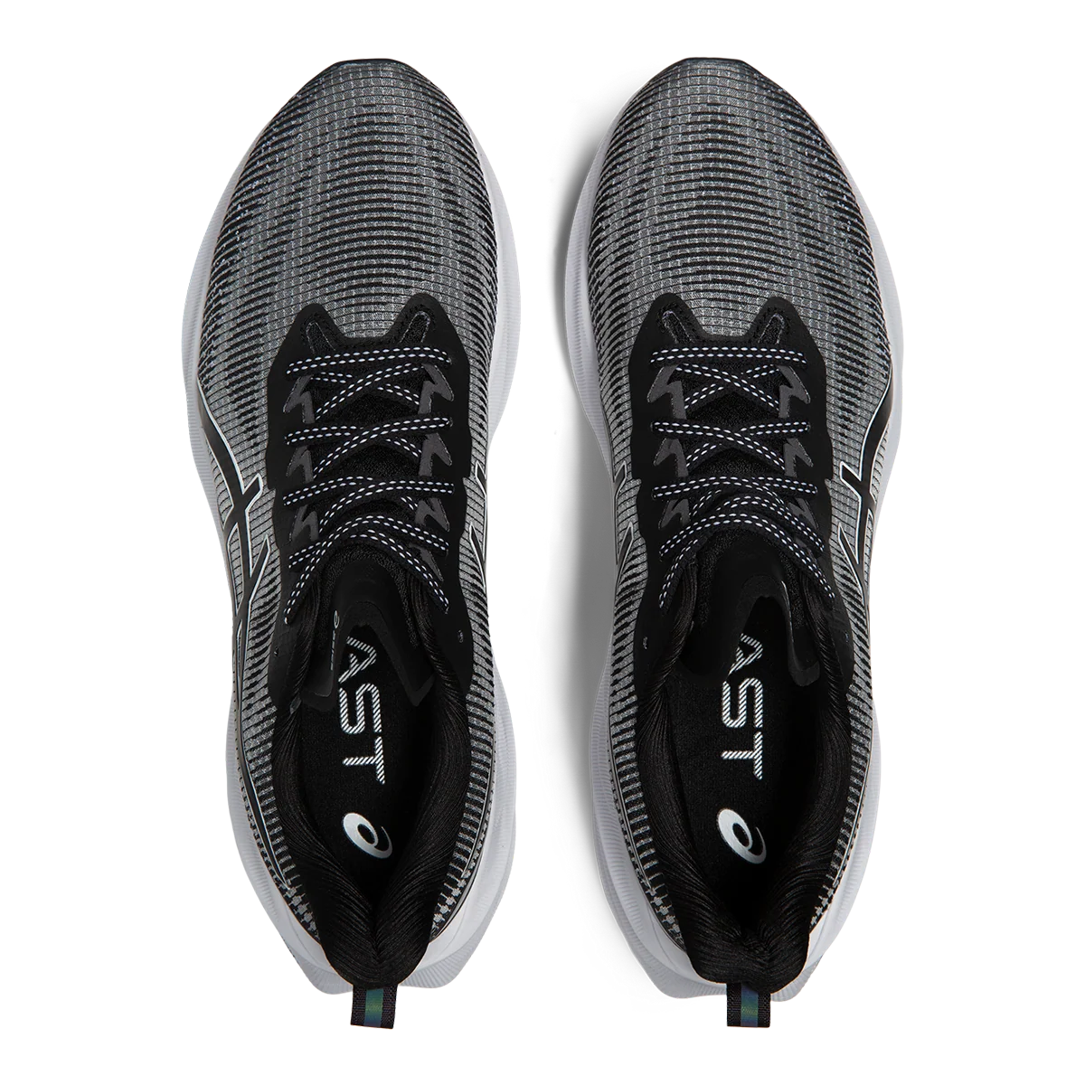 Asics Novablast 3 LE