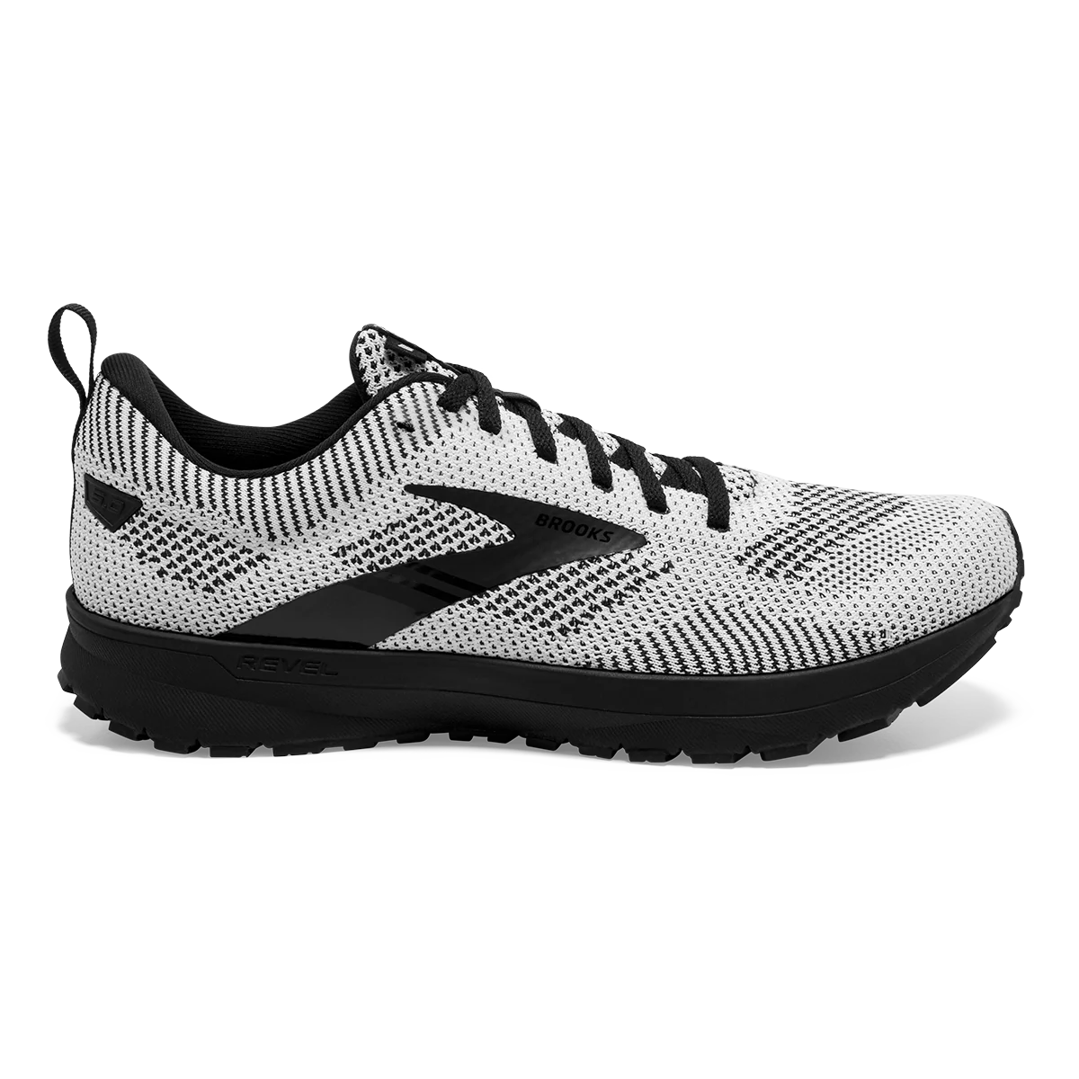 Brooks Revel 5