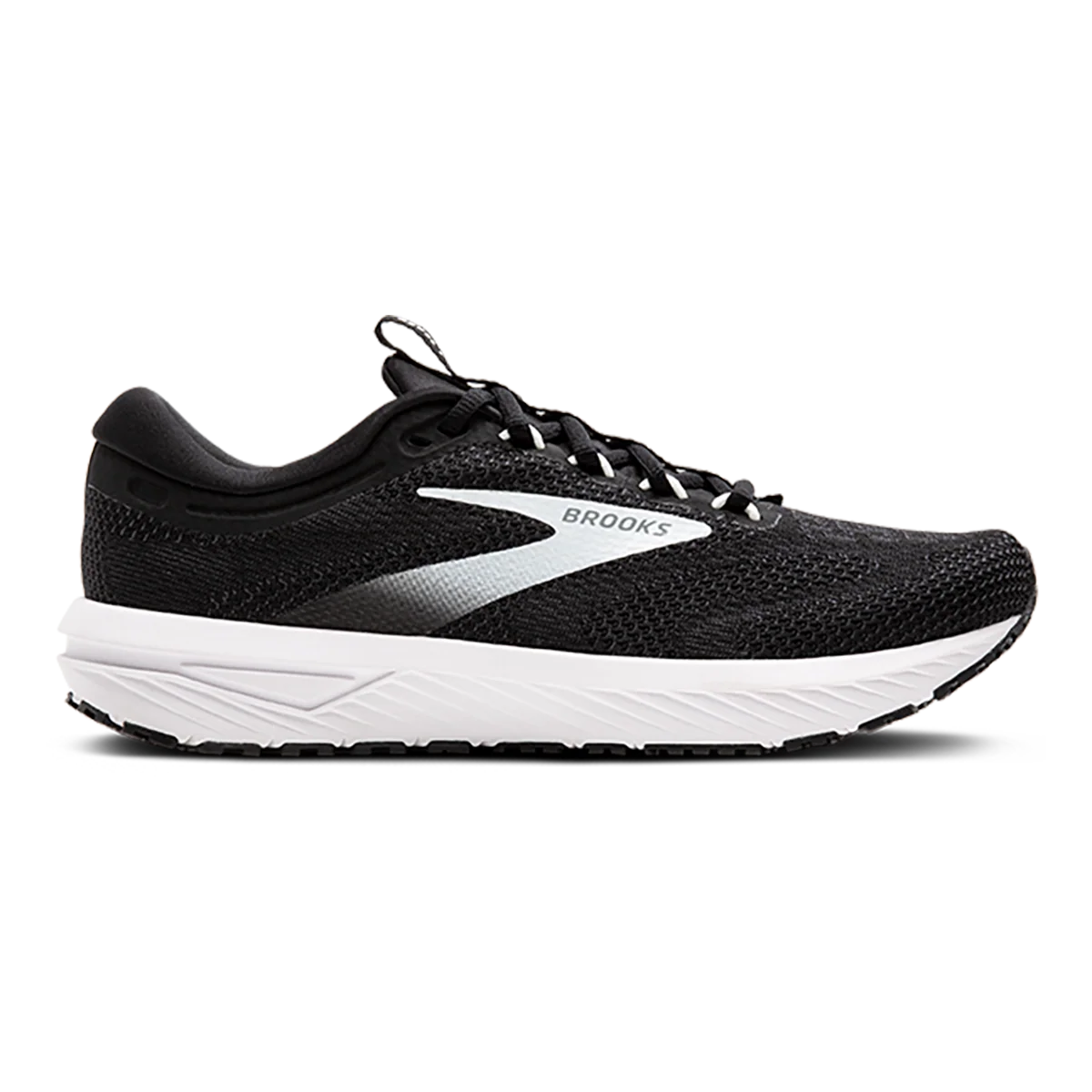 Brooks Revel 7